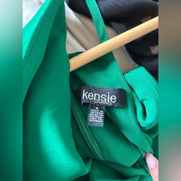 Dress Emerald Green Flow Midi size 4 - Picture 3 of 3